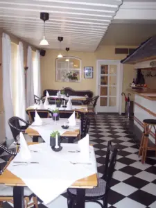 Gastraum Restaurant LindePost